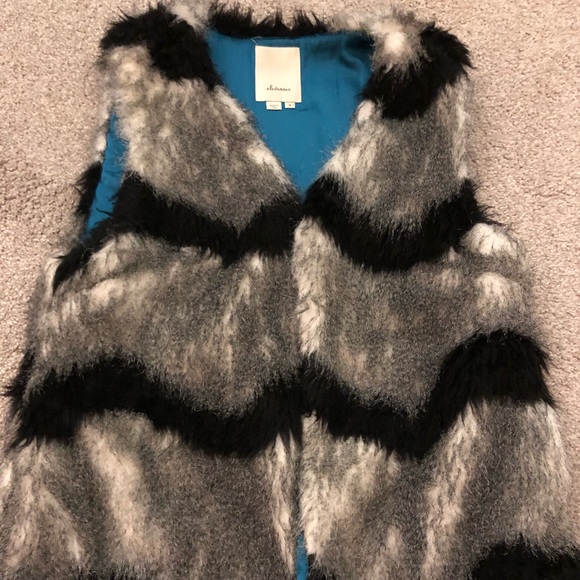 Anthropologie Elevenses Ostrich Fur Vest Small - Picture 7 of 7